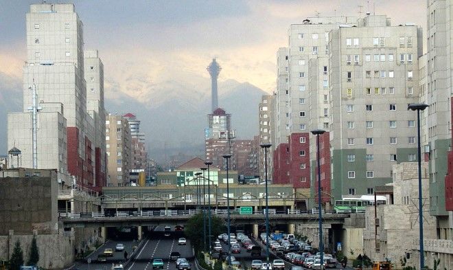 İranda bir gündə 215 nəfər virusdan öldü