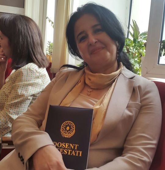 Səadətini elmdə tapan Səadət xanım 