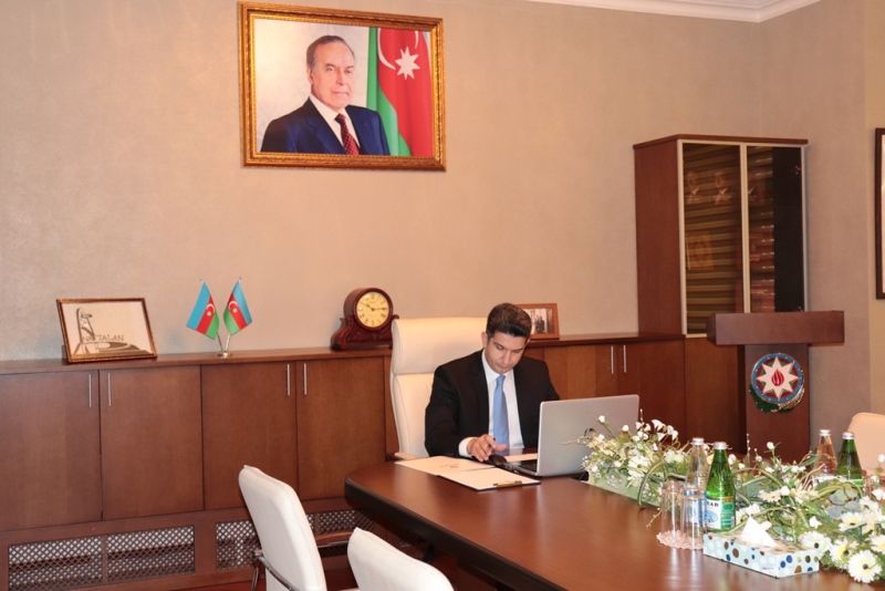 İcra Hakimiyyətinin başçısı vətəndaşlarla onlayn qəbul keçirib