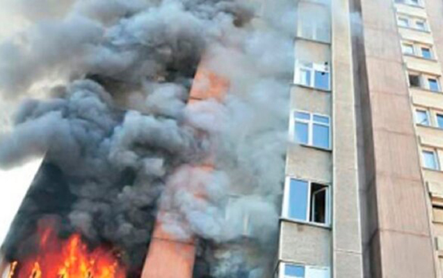 Bakıda çoxmərtəbəli binada yanğın