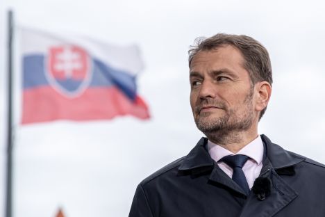 Slovakiya rusiyalı diplomatları ölkədən çıxarıb