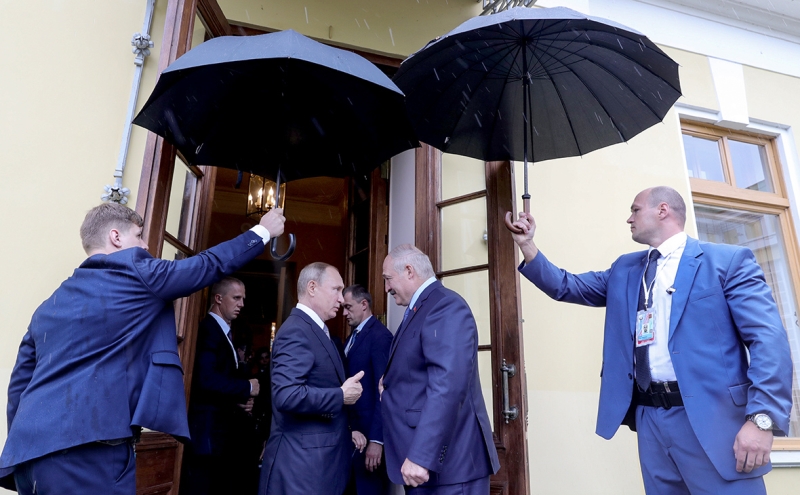 Lukaşenko Putinlə görüşəcək? – Kremldən AÇIQLAMA