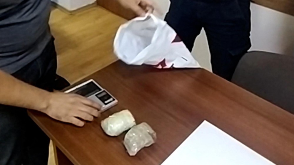15 kiloqram narkotik vasitə qanunsuz dövriyyədən çıxarıldı - FOTOLAR