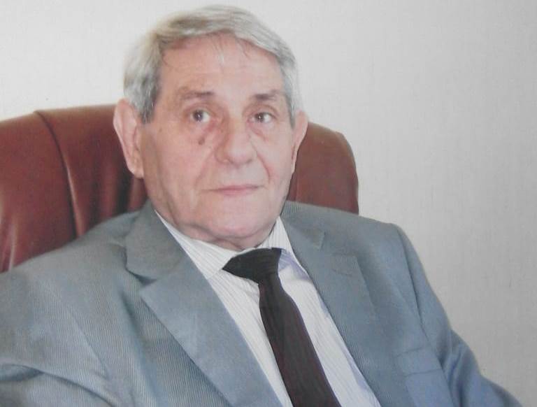 Alimin parlaq xatirəsinə