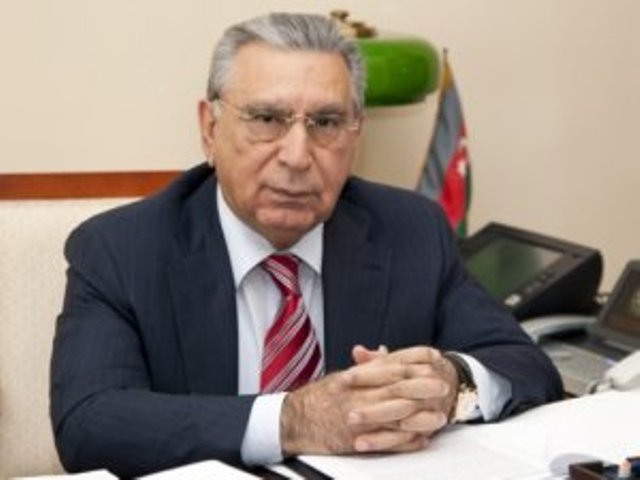 Ramiz Mehdiyev özünə daha bir köməkçi təyin etdi
