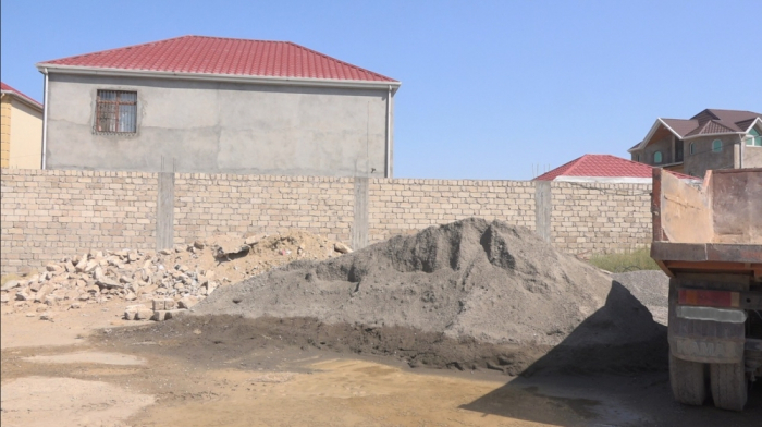 Bakıda qanunsuz tikilən obyekt söküldü