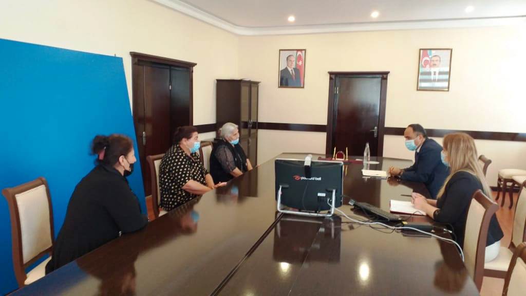 İcra başçısı Şəhid Milli Qəhrəman ailələrini qəbul edib - FOTO