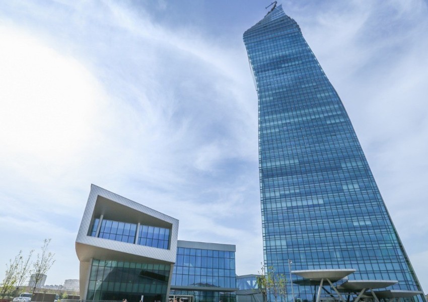 Neft Fondunun icraçı direktoruna yeni müşavir təyin edildi