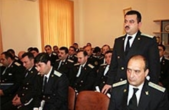 Azərbaycandakı icra məmurlarının sayı açıqlandı