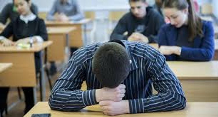 Bakıdakı bu universitetdə hər gün 500 tələbə kəsir imtahanı verir  