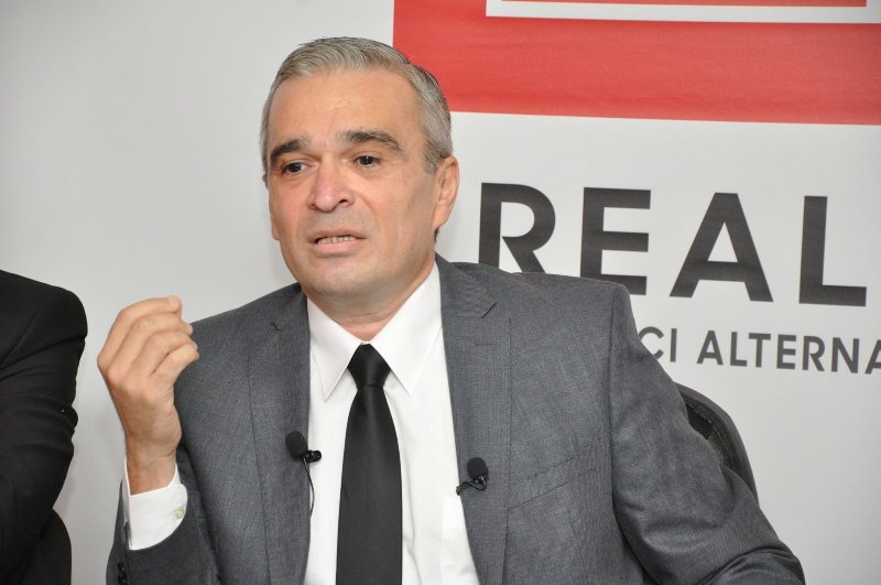 İlqar Məmmədova həbsdə qaldığı hər gün üçün 116 manat ödənildi