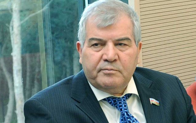 Sabir Rüstəmxanlı Baş nazirə müraciət etdi