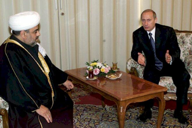 Allahşükür Paşazadə Putindən müharibəni dayandırmağı xahiş edib