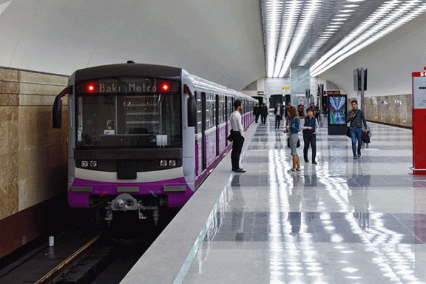 Metropoliten sərnişin sıxlığını necə aradan qaldıracaq? - AÇIQLAMA 
