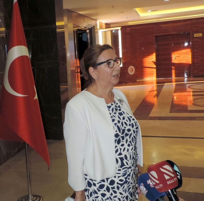 Ruhsar Pekcan: Azərbaycanla sərbəst iqtisadi əməkdaşlıq etməyi hədəfləyirik