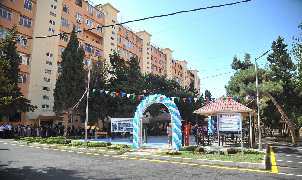 Leyla Əliyevanın təşəbbüsü ilə daha bir həyət abadlaşdırıldı