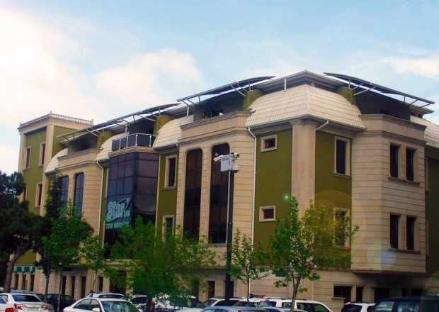 Bakıda Tibb Mərkəzi karantin qaydalarını pozdu