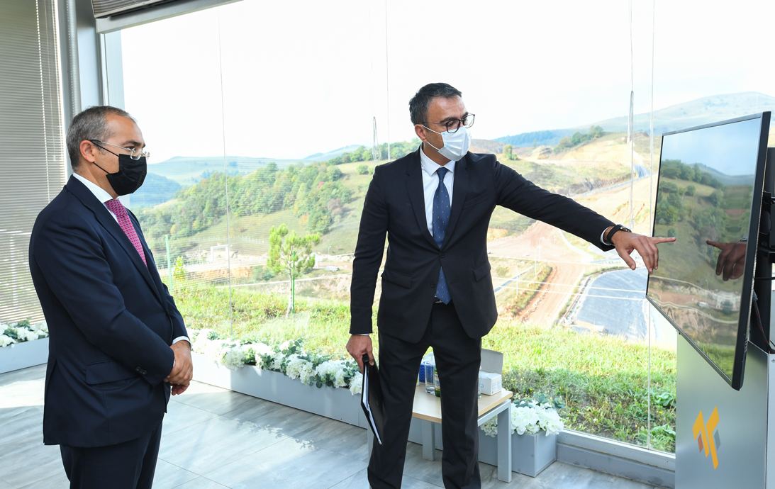 Mikayıl Cabbarov “Daşkəsən” dəmir filizi və “Çovdar” qızıl yataqları ilə tanış olub - FOTO