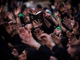 İranda kütləvi dini tədbirlər qadağan edildi