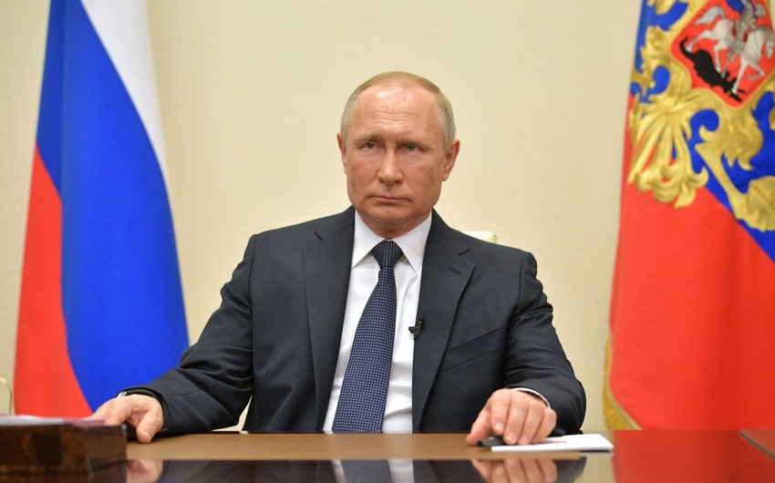 Putin:“Rusiya qonşularının daxili siyasətinə qarışmır”
