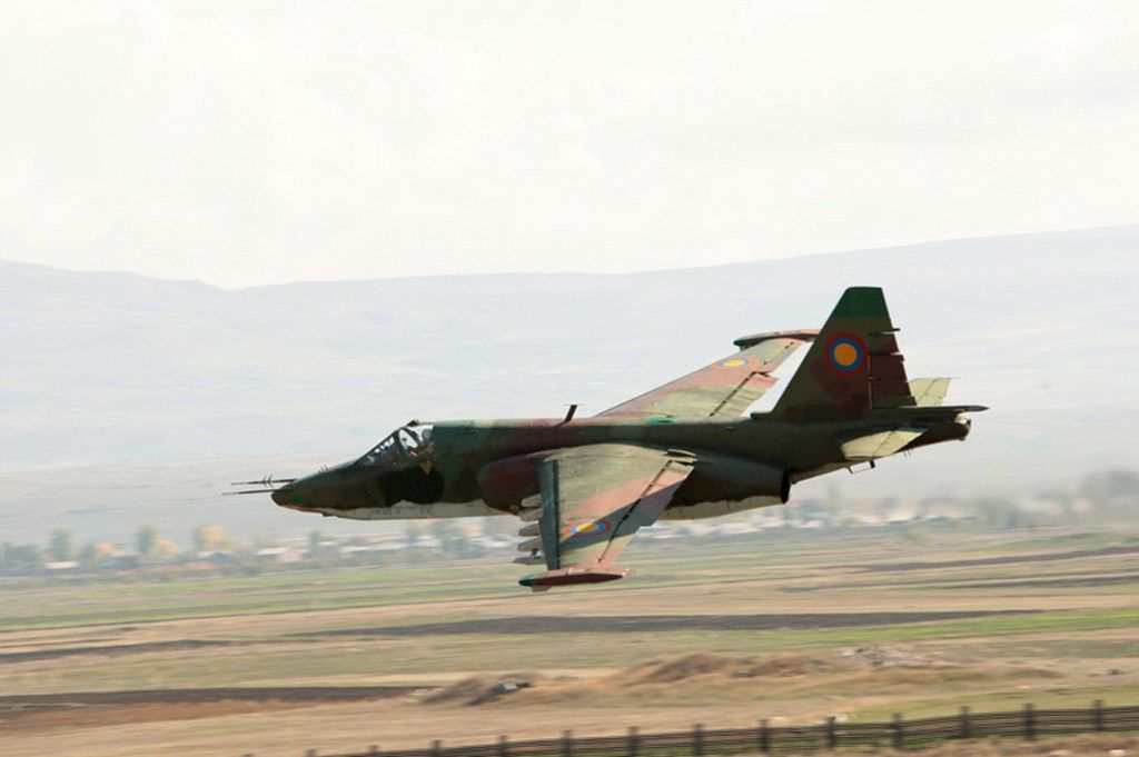 Ermənistanın Su-25 qırıcısı vuruldu? - İddia