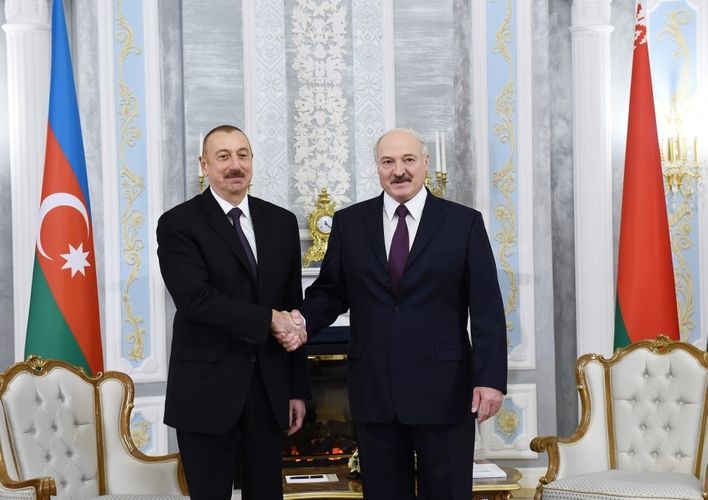 Lukaşenko Prezident İlham Əliyevə zəng etdi