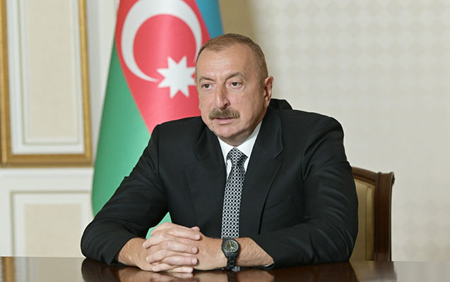 İlham Əliyev: “Bunu istəyənlər öz torpaqlarının bir hissəsini həmin ermənilərə versin”