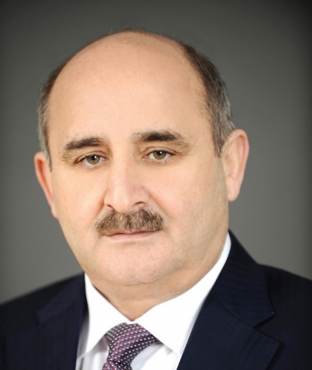 Prezident Makronla telefon söhbəti zamanı qətiyyətli mövqeyini növbəti dəfə ifadə etdi