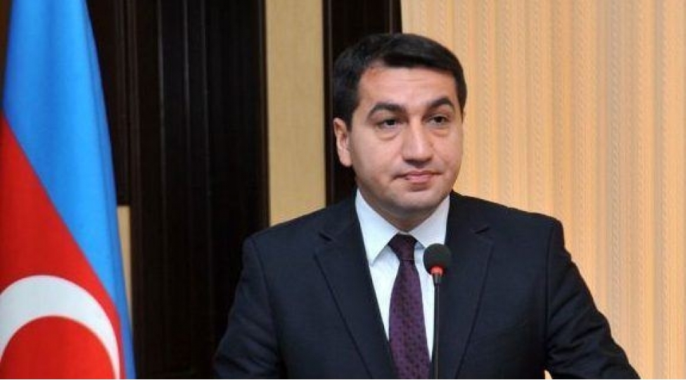 Prezidentin köməkçisi Gəncə bazarından VİDEO paylaşdı