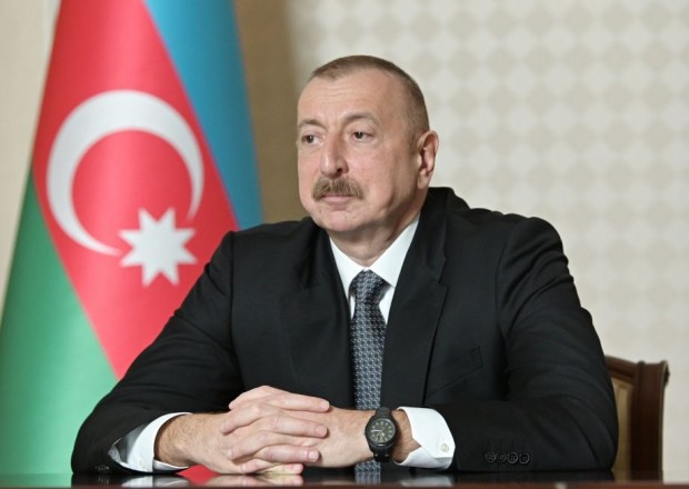 Prezidentə yazırlar: “Hər birimiz, bütün xalq Sizinlədir”