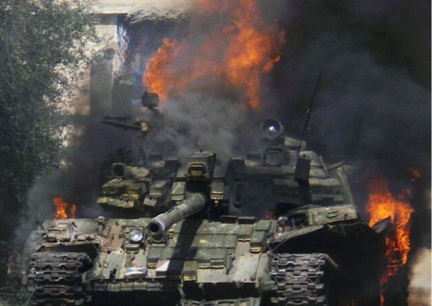 Erməni tankları öz artilleriya bölmələrinin atəşinə məruz qaldı