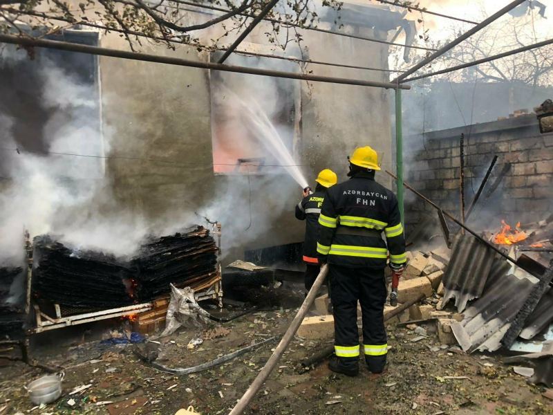 Erməni təxribatı yanğın və dağıntılara səbəb oldu       