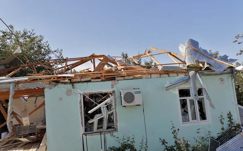 Düşmən Goranboyu atəşə tutub - polis şöbəsi və məktəb binası dağıdıldı 