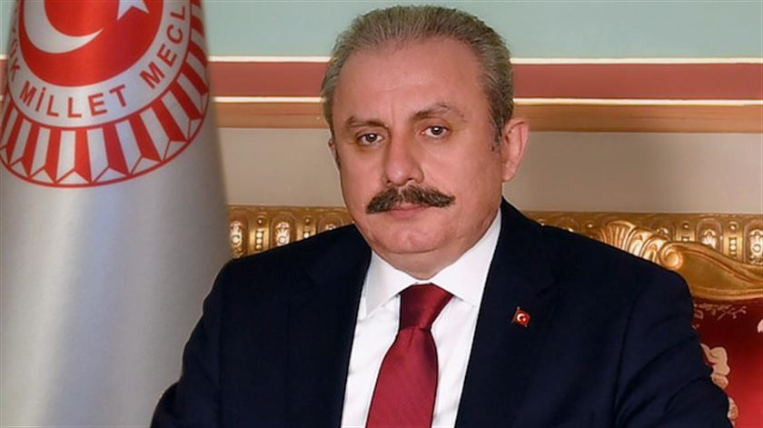“Ermənistan müharibə cinayətləri törədir” – Mustafa Şəntop