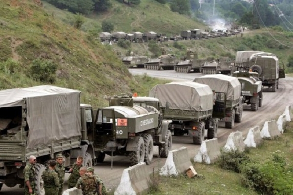 Gürcüstan: “Ərazimizdən heç bir hərbi yük keçmir”