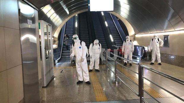 Metroda koronavirusla mübarizə tədbirləri iki istiqamətdə aparılır - Bəxtiyar Məmmədov