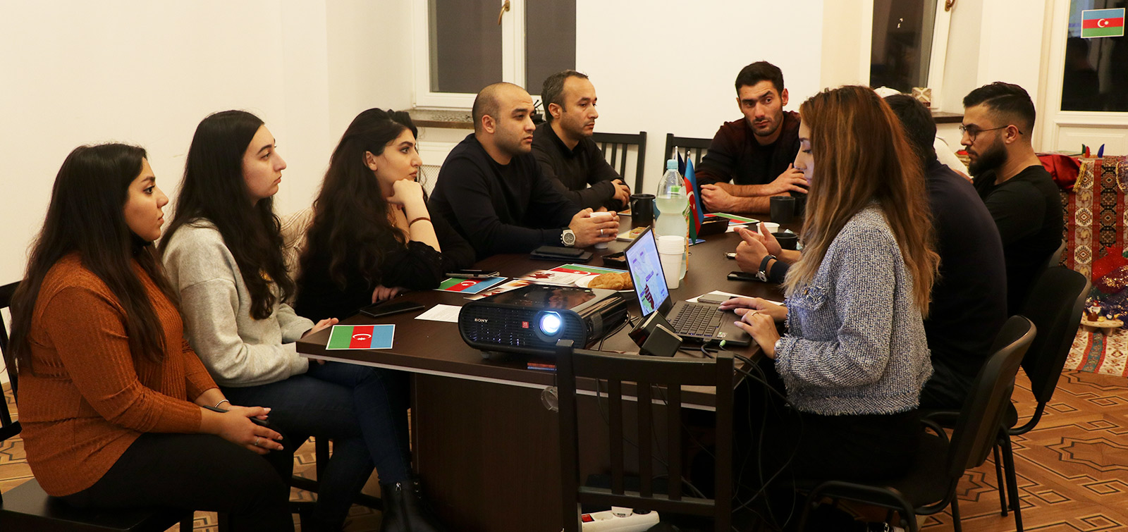 Varşavadakı Azərbaycan evində ölkəmizə dəstək tədbiri keçirilib