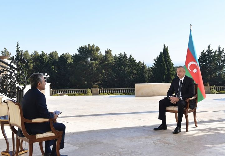 “Rusiyadan qaçaq yolla alınmış raketlər Ermənistana göndərilir” – İlham Əliyev