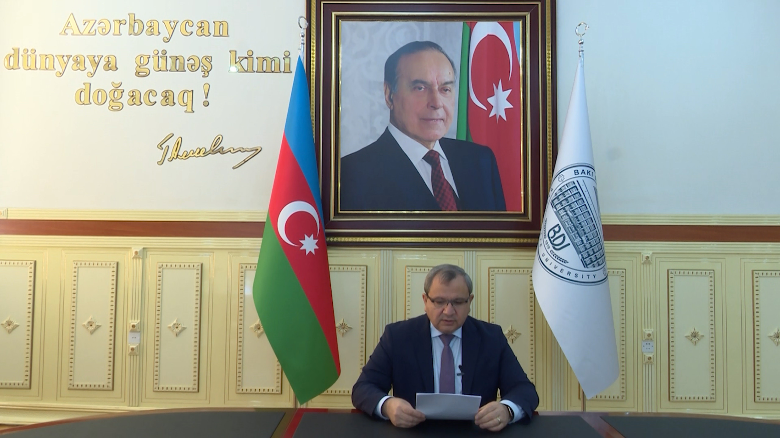 BDU-nun rektoru beynəlxalq forumunda iştirak edib