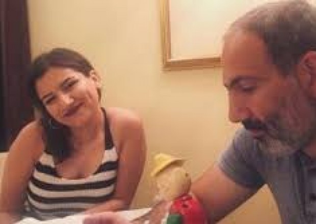“Xəyallarımız və hədəflərimiz puç oldu” - Paşinyanın qızı
