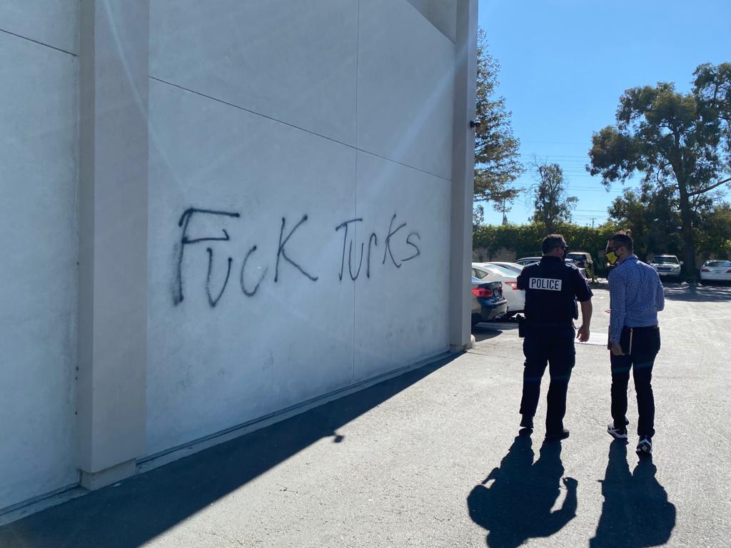 Ermənilər Kaliforniyada azərbaycanlılara qarşı vandalizm aktı törədib - FOTO  