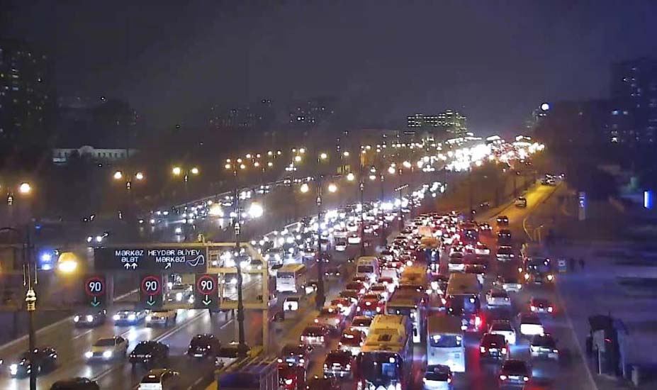 Bakının bu küçə və prospektlərində sıxlıq var - BNA
