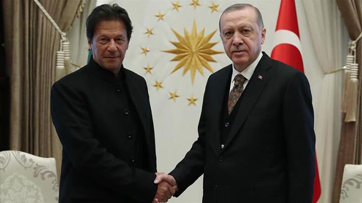 Ərdoğan Pakistanın Baş Naziri İmran Xanla danışdı