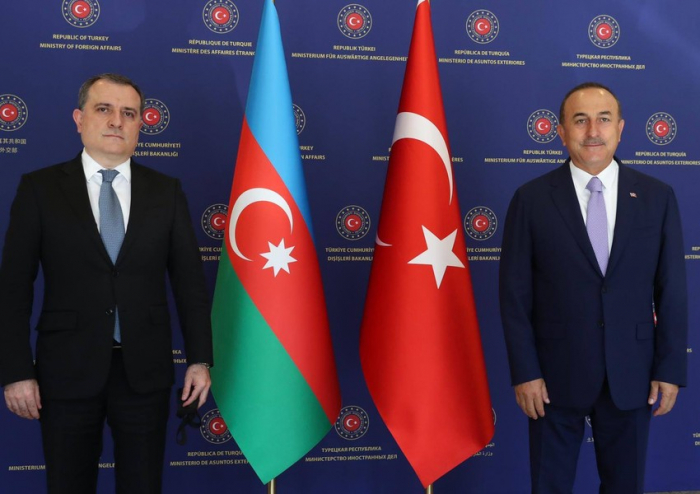 Çavuşoğlu Bakı səfərindən  YAZDI