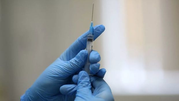 Türkiyədə koronavirus peyvəndinin klinik mərhələsi başladı
