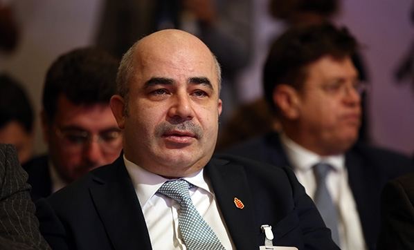 Türkiyə Mərkəzi Bankın rəhbəri işdən çıxarıldı