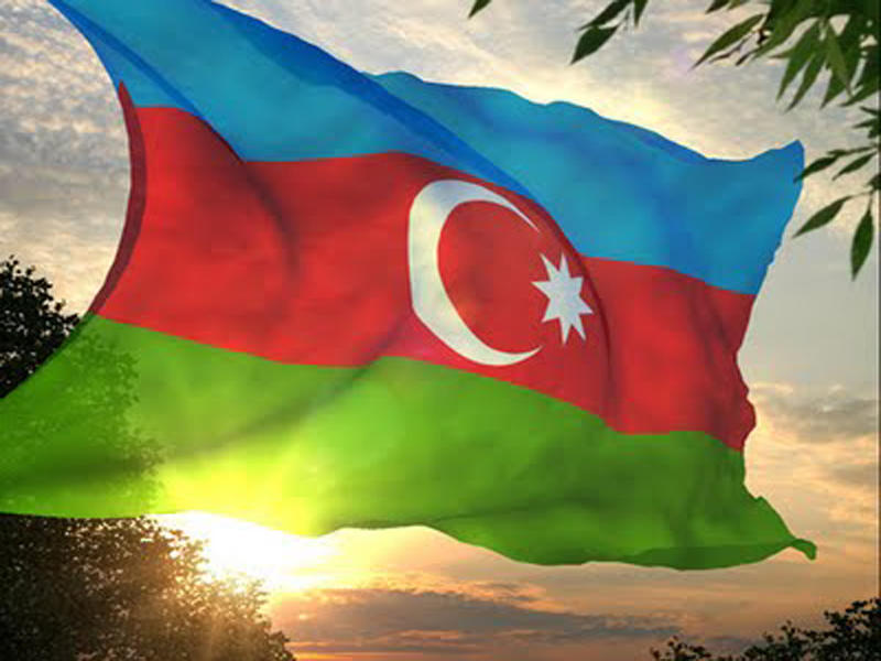Üç rəngin, ayparanın, səkkiz guşəli ulduzun mənası - ARAŞDIRMA