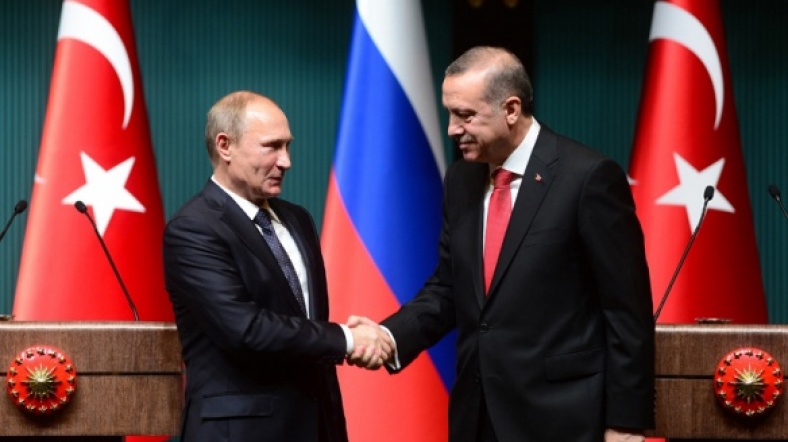 XİN Rusiya-Türkiyə Mərkəzinin yaradılmasını alqışladı