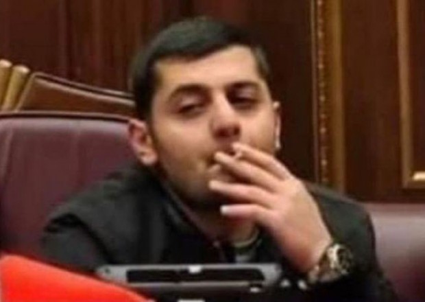 Paşinyana etiraz edən gənc ölü tapıldı
