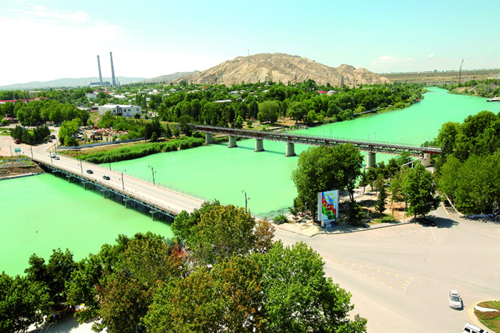 Mingəçevir sakini özünü körpüdən atmaq istədi